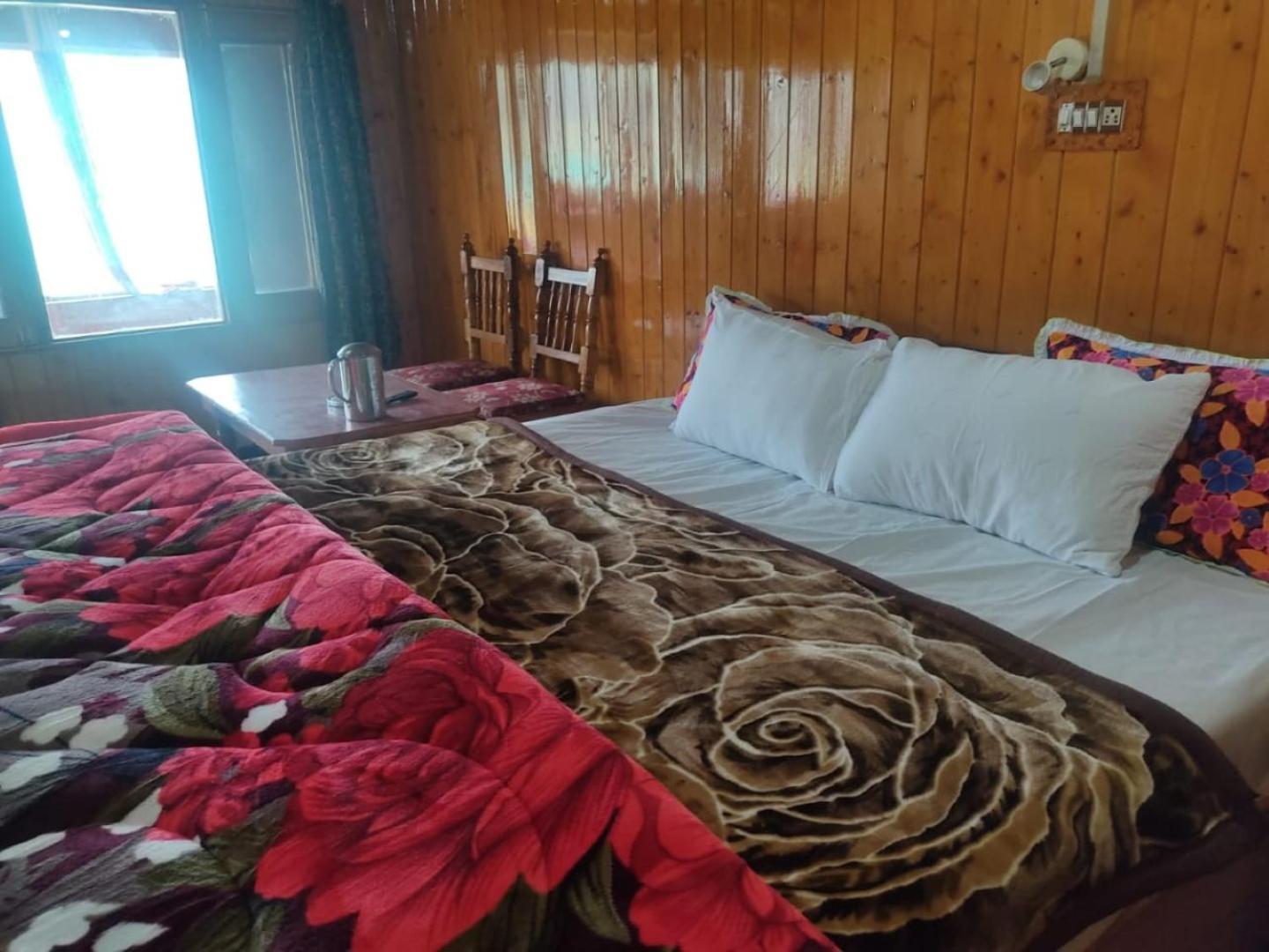Roseland Cottage , Gulmarg Exteriér fotografie