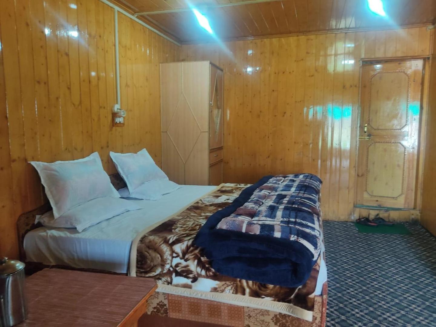 Roseland Cottage , Gulmarg Exteriér fotografie