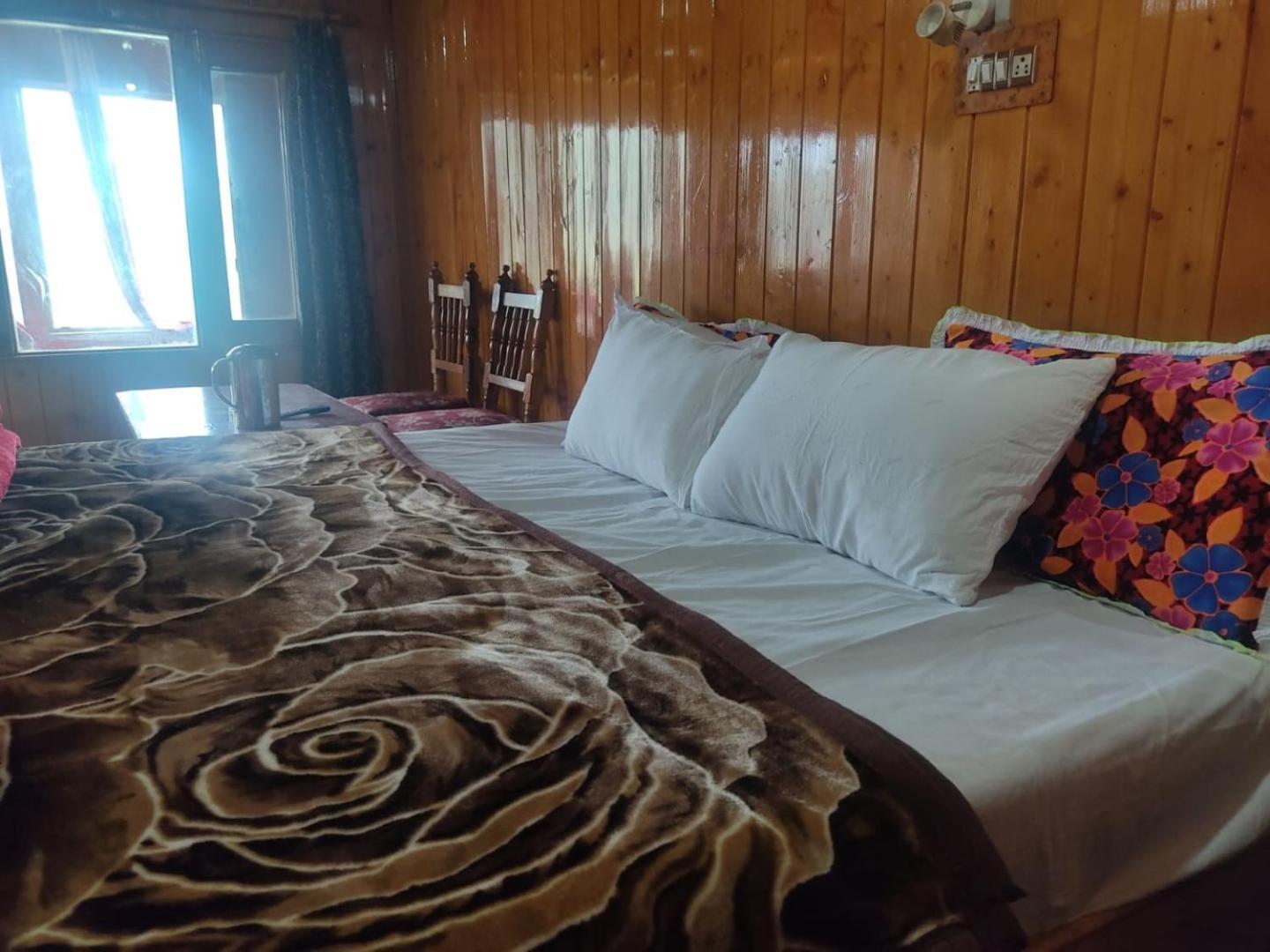 Roseland Cottage , Gulmarg Exteriér fotografie