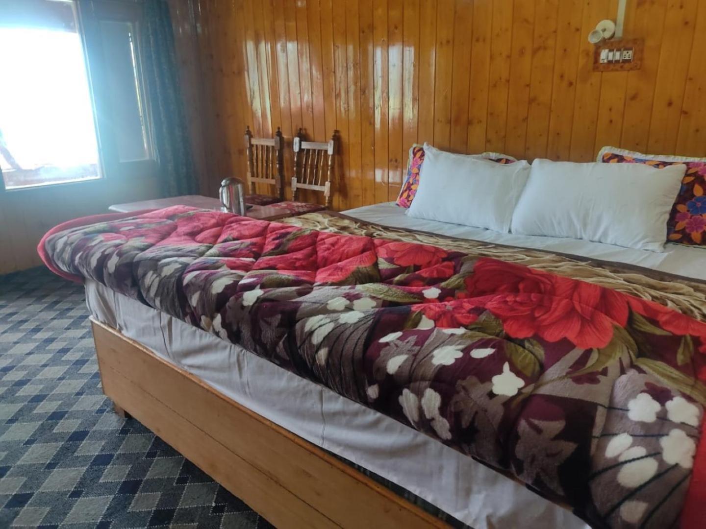 Roseland Cottage , Gulmarg Exteriér fotografie